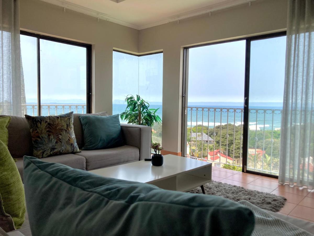 Ocean Rocks Villa, Umhlanga ダーバン エクステリア 写真