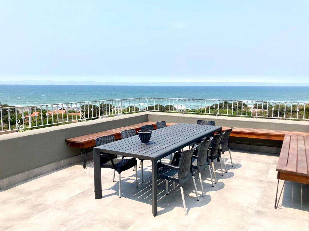 Ocean Rocks Villa, Umhlanga ダーバン エクステリア 写真